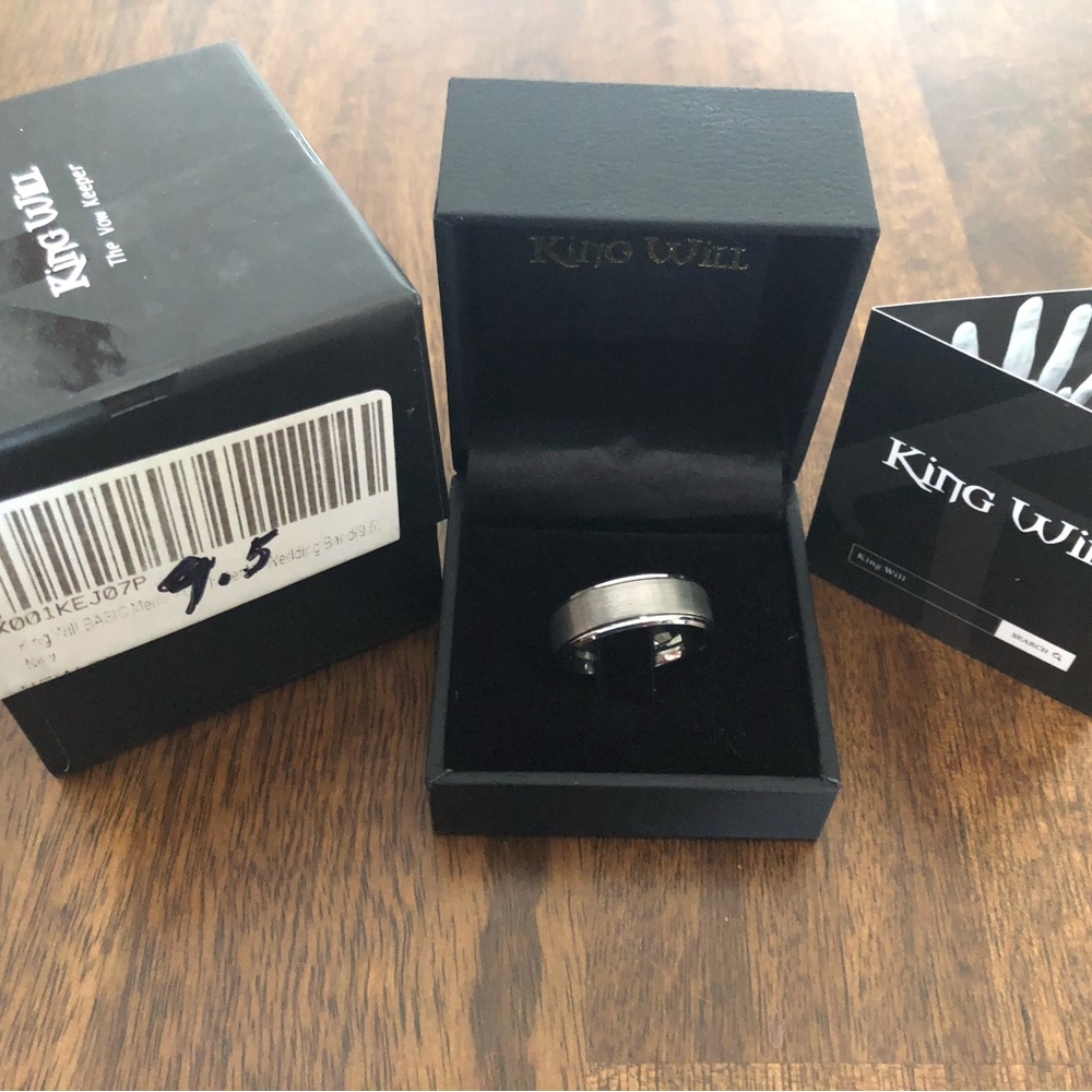 Silver Tungsten Men's Wedding Ring